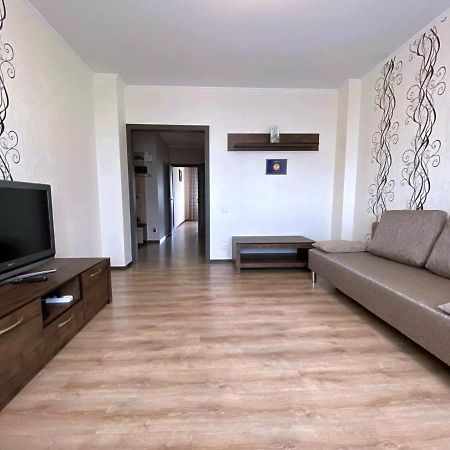 Kvartira Fatina 4A Appartamento Mogilev Esterno foto