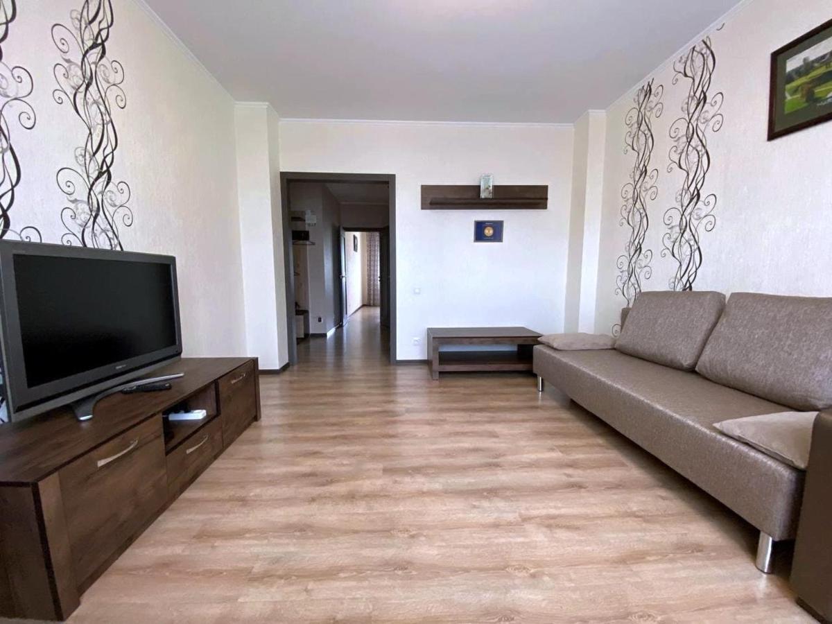 Kvartira Fatina 4A Appartamento Mogilev Esterno foto