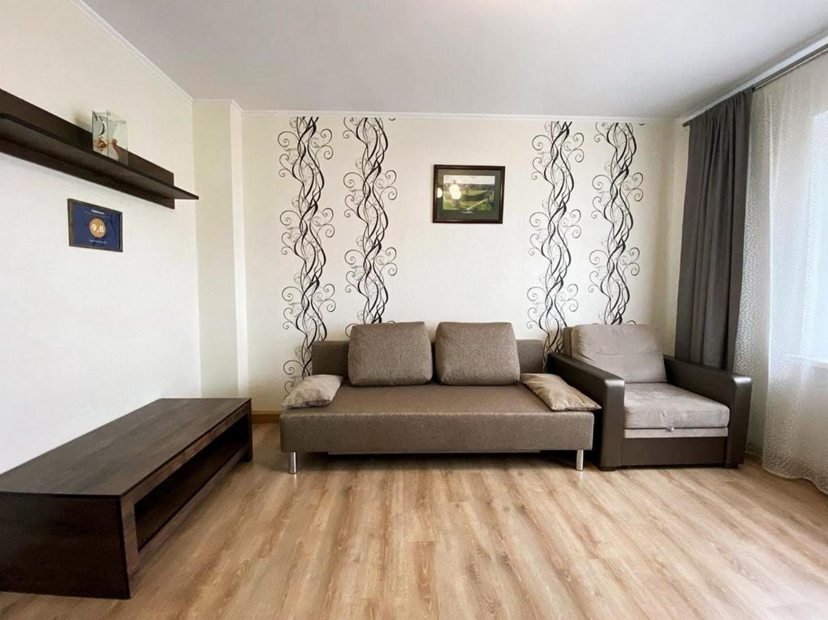 Kvartira Fatina 4A Appartamento Mogilev Esterno foto